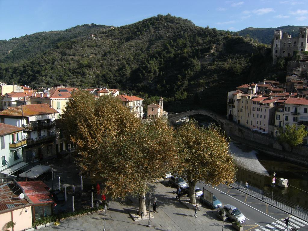 Bed and Breakfast Il Nido Di Rondine Dolceacqua Exterior foto